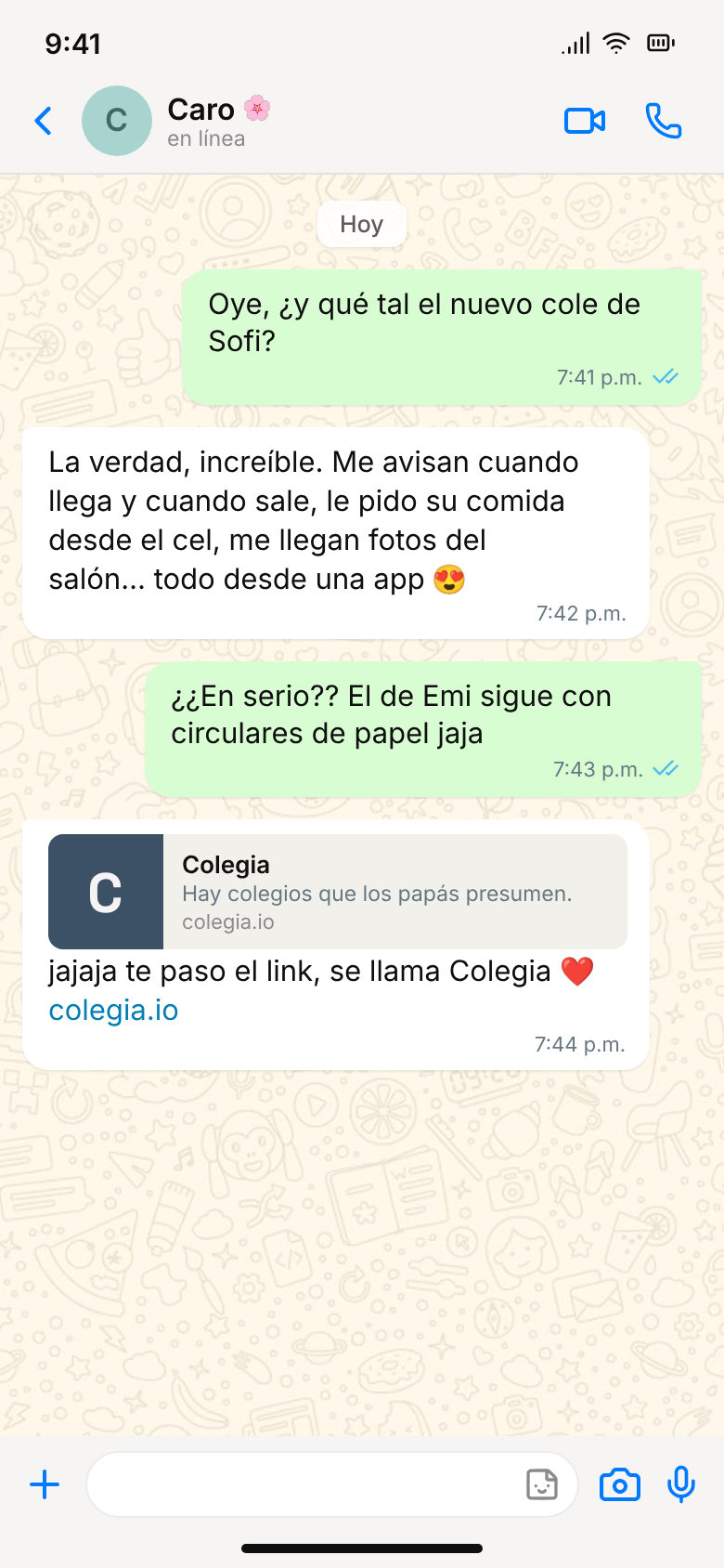 Conversación de WhatsApp entre dos mamás: una recomienda Colegia, la app del colegio de su hija